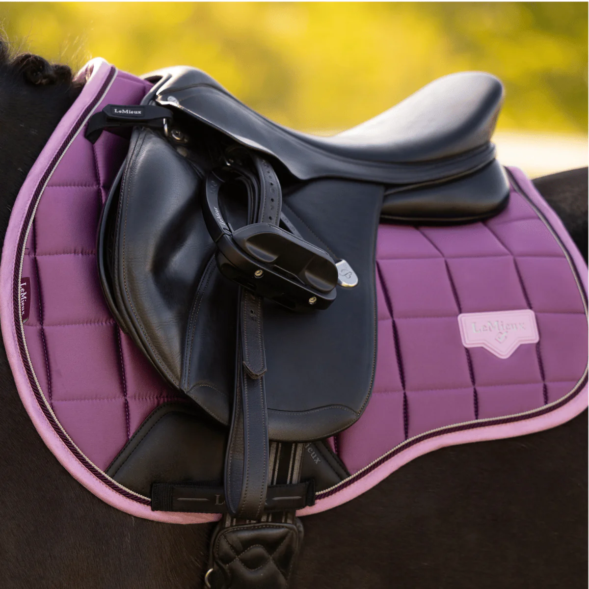 LeMieux Classic Close Contact Loire Saddle Pad - Image 3