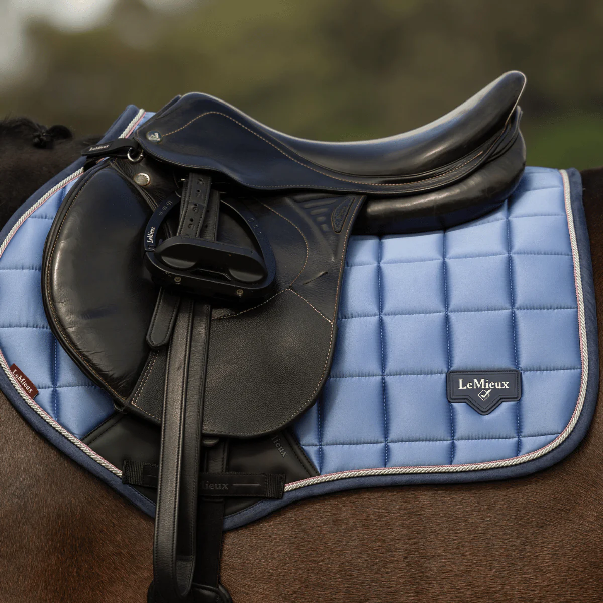 LeMieux Classic Close Contact Loire Saddle Pad - Image 4