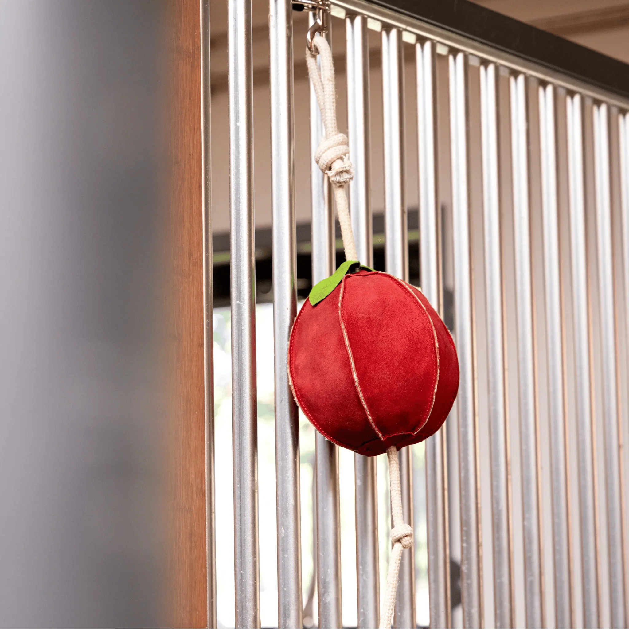 LeMieux Stall Toy - Image 6